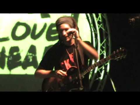 Locomondo - Ay, Ay, Ay (live in Athens - HiJACK.gr - 11/09/2008)