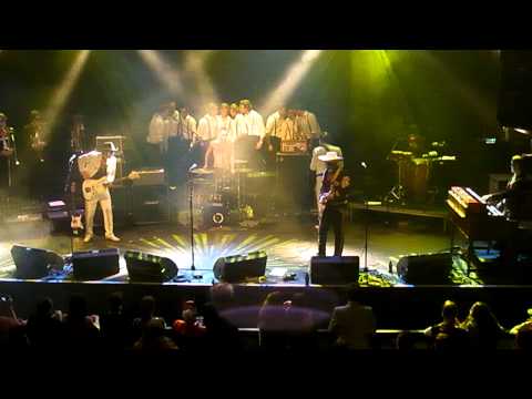 LOS PLANTRONICS feat. VOM