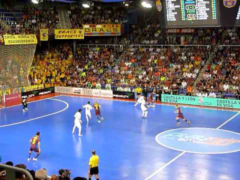 Final LNFS. 5º Partido Barcelona 3 - Caja Segovia 2. El Palau. 26/6/11 (31)