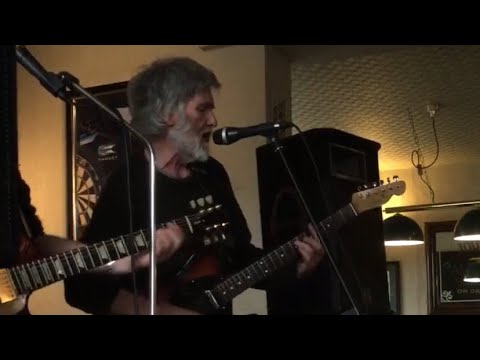 Dave Curtis yodelling - 2017