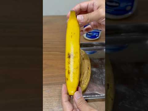 I tried putting Vaseline on a banana #shorts #funnyvideos #triedit #verification