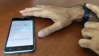 HELO Heart Analysis Wearable Device Demo