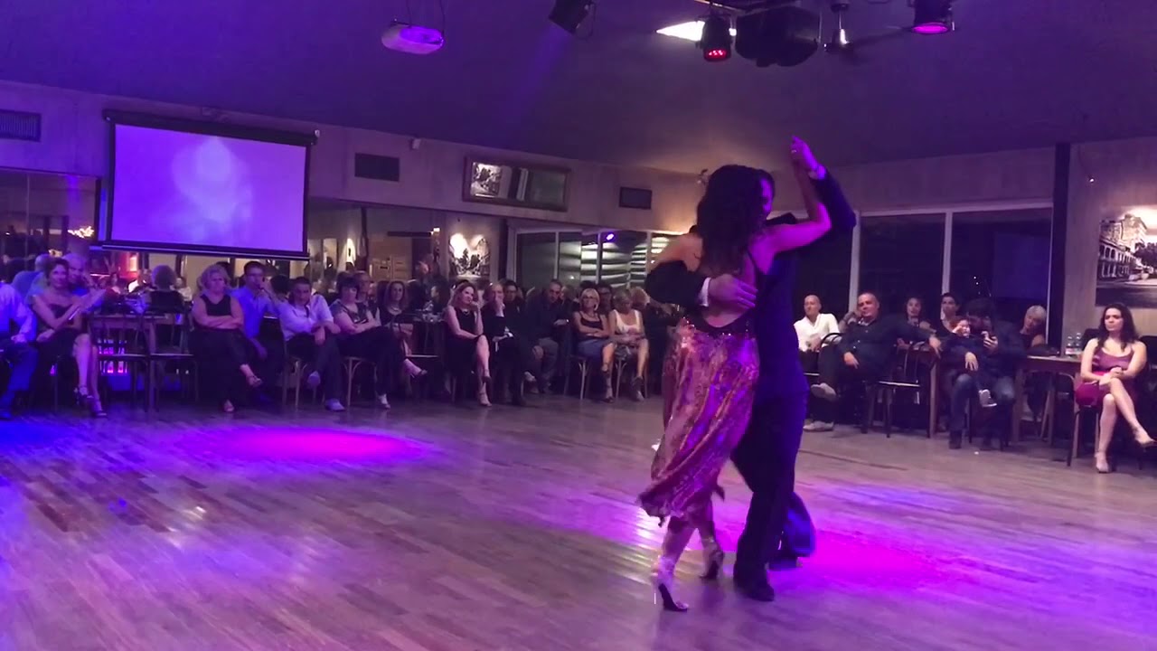 Ángel Coria y Laura Grandi Impro Milonga a Tanghera
