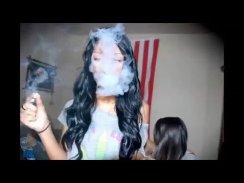 Neturno RapperStar   Maloqueira Paty