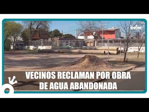Vecinos de Barrio Jorge Newbery denuncian obras abandonadas que arruinan sus calles