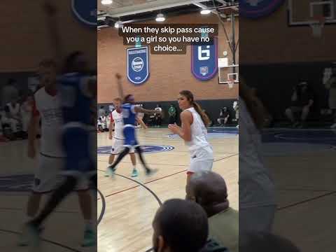 This girl is a BUCKET #hoops #basketball #womensbasketball