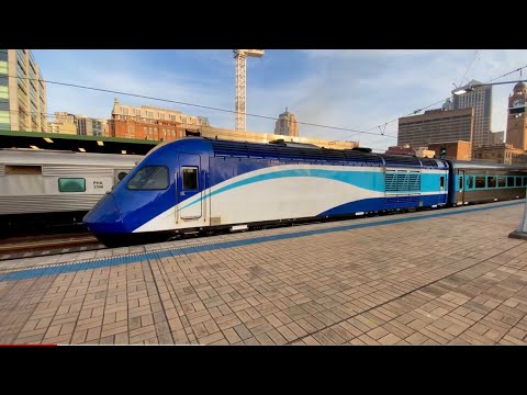 XPT NT33 departs Sydney Terminal