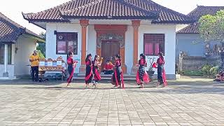 Download lagu Tari Kreasi Pentas Anak Kelas 6 Keren Banget mp3