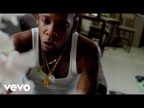 Topmann - Paranoid (Official Video)