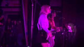 Alvvays - Next Of Kin