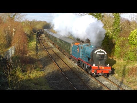 RPSI No. 85 'Merlin' on the ''Mince Pie Special' - 31st December 2017