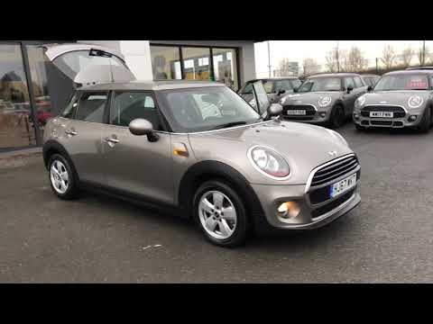 Mini Cooper 5-Door Hatchback 1.5 Manual  -  HJ67 WKT