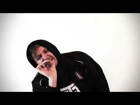 SNEAKY P & MAX POWER - FUTURE (Official Video // prod. by Smo.)