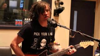 Ryan Adams - The Door (Live on World Cafe)