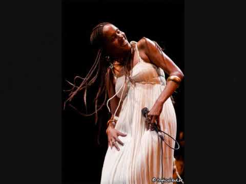 Techawetu : by Kuku sebesebe  Iskista image:  Minyeshu