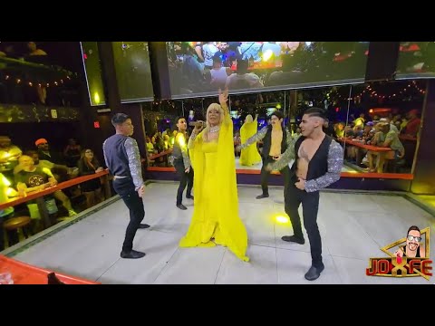 Laura Leon - La Pachanga en Pacos Ranch en Puerto Vallarta