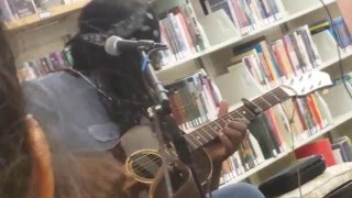 Alvin Youngblood Hart - Big Mama's Door
