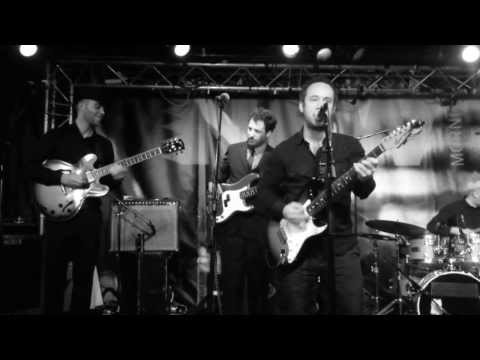 Shaolin Temple Defenders Feat. Arnaud Fradin - I Hear The Loves Chimes - Live au New Morning