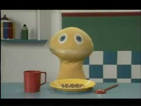 Rainbow: Zippy eats Marmite (UK TV Ad 2002)