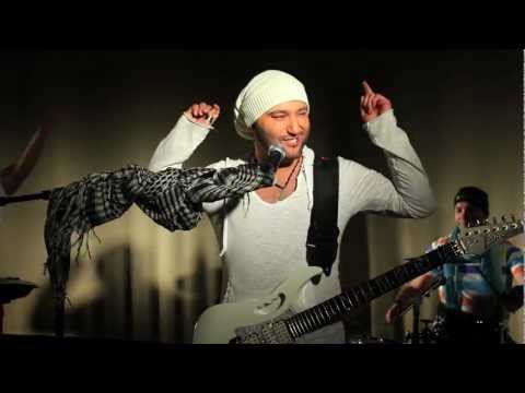 Almir M & Tribun Band - Maturska Official Music Video