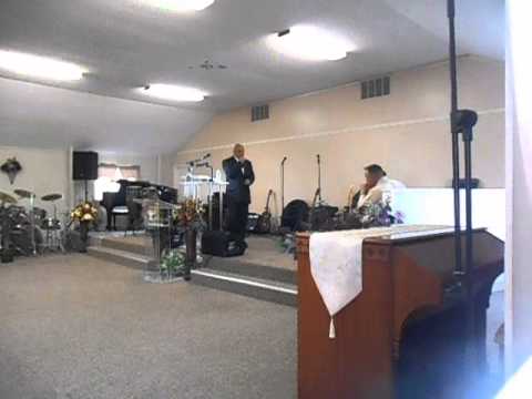 Pastor Victor Pugh~LET YOUR LIGHT SHINE...PRAISE!!~10/26/14