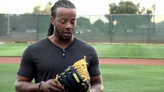 Video thumbnail: Rickie Weeks and the new Wilson A2000 RW23 GM Glove 