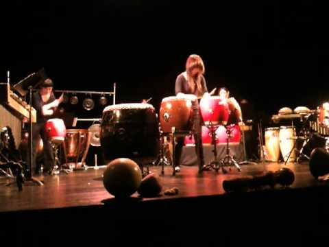 Shanghai Percussion Ensemble - "Standing dragons & leaping tigers"