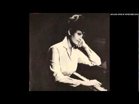 יפה ירקוני: אולי עוד לא נגמר / Yaffa Yarkoni: Ulay od lo nigmar