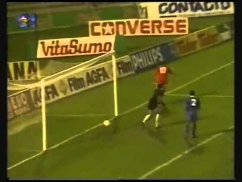 34 Benfica 5 Amora 0