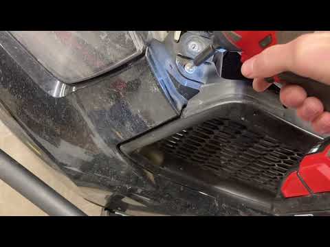 How To Replace Your Front Grill - 2008-2010 Toyota Highlander