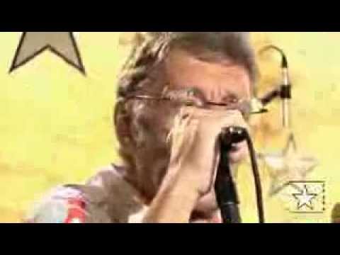 "Come chocolates" - Aguilar e Banda Performática no Estúdio Showlivre 2007