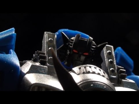 Mastermind Creations KM-06 Stormer - Vangelus Review 152-R