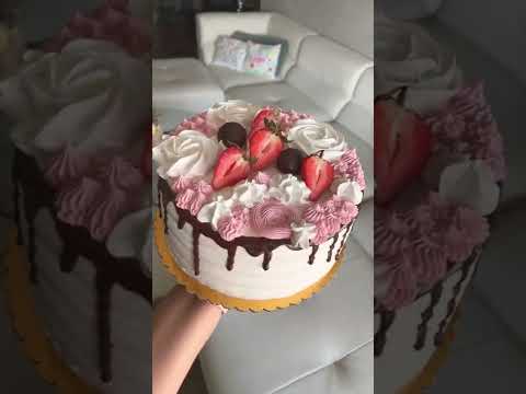 #cakes #pasteles #reels #tiktokviral #tiktokviral #pastelespersonalizados #tiktok #cakeshorts