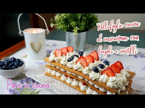 Millefeuille mascarpone cream with strawberries and blueberries