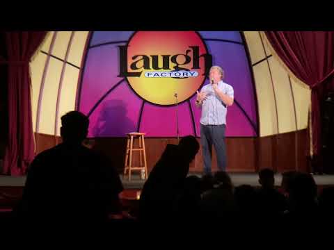 Laugh Factory Chicago (10 min)