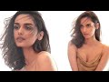 Miss World Manushi Chillar Hot Cleavage