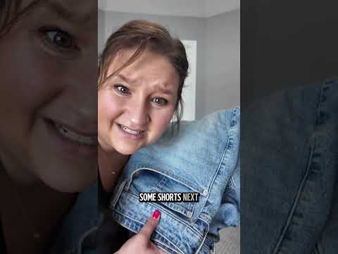 I don’t know what happened but when I went on vacation I got a few PR packages! Who do I think I