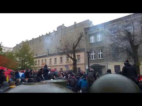 Derby Łodzi 2016 - Kibice Widzewa przed meczem cz II [4K]