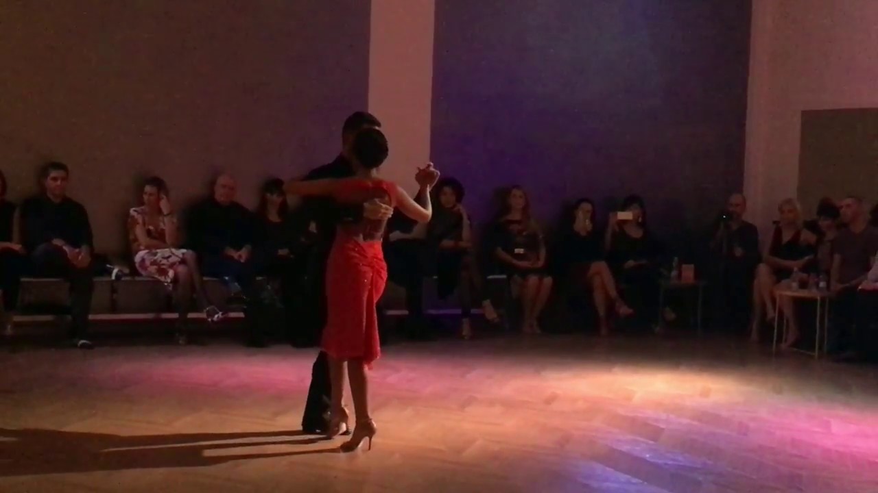 2 Corazones Tango Accademia: Pam Est Là & Danilo Maddalena 1/4 - Rimini 15/12/2017