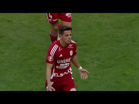 REZUMAT | U Cluj - FC Botoșani 0-2. Se îngroașă gluma, liderul a defilat pe Cluj Arena