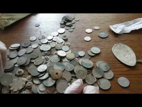bargain hunter - silver coins for pennies at auction