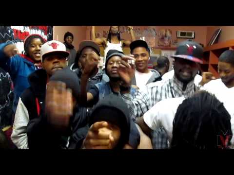 Team On It - Smylez x J-Are x King Hood [Shot by Dj Louie V, @ValleyTV] (HD)