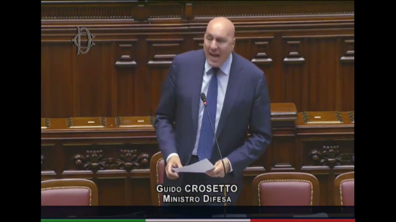CROSETTO ACCALORATO “NON C'È NULLA DA NASCONDERE SUI VOLI MILITARI, CHI CI ATTACCA RECITA UNA PARTE”