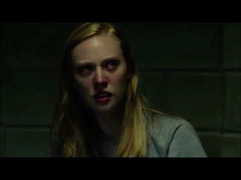 Karen Page arrestada por homicidio | Karen conoce a Matt y a Foggy - DAREDEVIL 1X01
