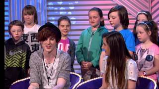 BriBry &amp; Dodie Chat &amp; Perform &#39;Alright&#39; | SwipeTV