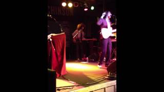 Eric Hutchinson - Basement