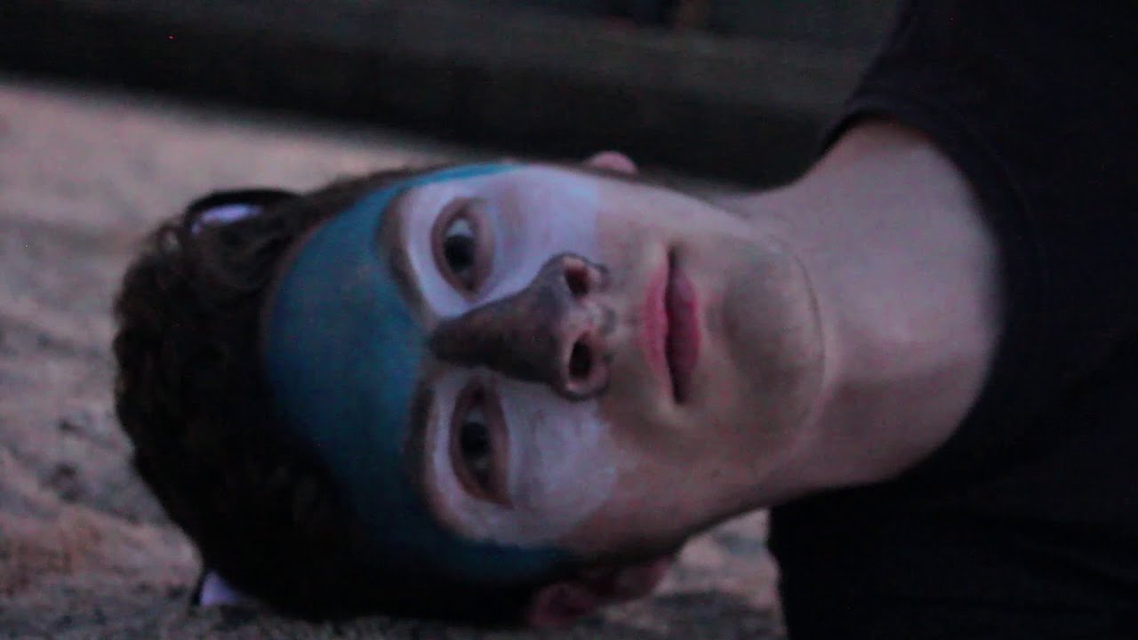 Miniature de la vidéo Goodnight Sonic - An Intimate Portrait Into the Subsequent Fall of A Hedgehog du film Goodnight Sonic - An Intimate Portrait Into the Subsequent Fall of A Hedgehog