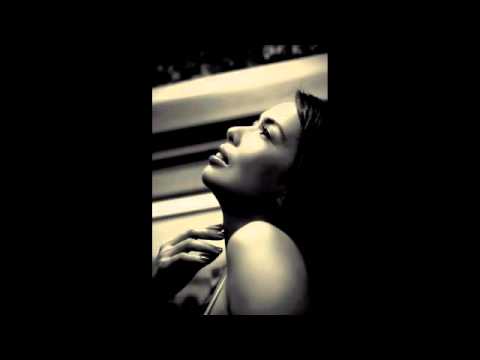 Kahit Gaano Kalaki - Alyna