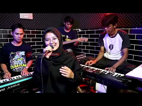 RANGDA KALI MENIR AAN ANIZA MUSIK TENGDUNG SANDIWARA VOC. AAN ANISA