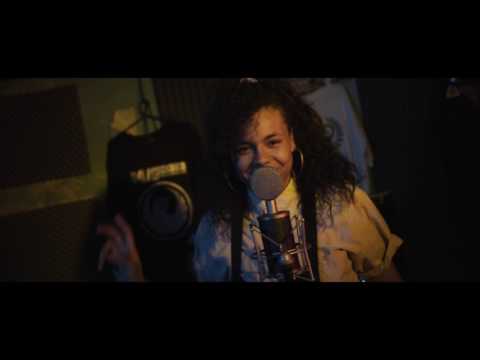 24/Siempre - Luyara Tink - Cypher